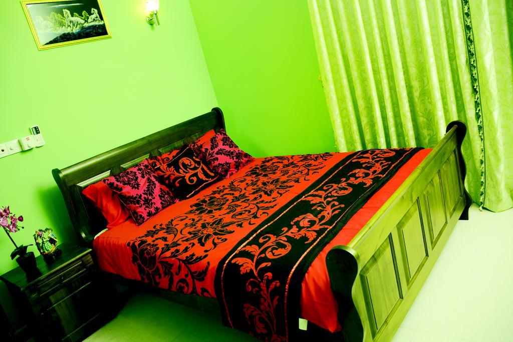 Northwood Residence - Marawila Room photo